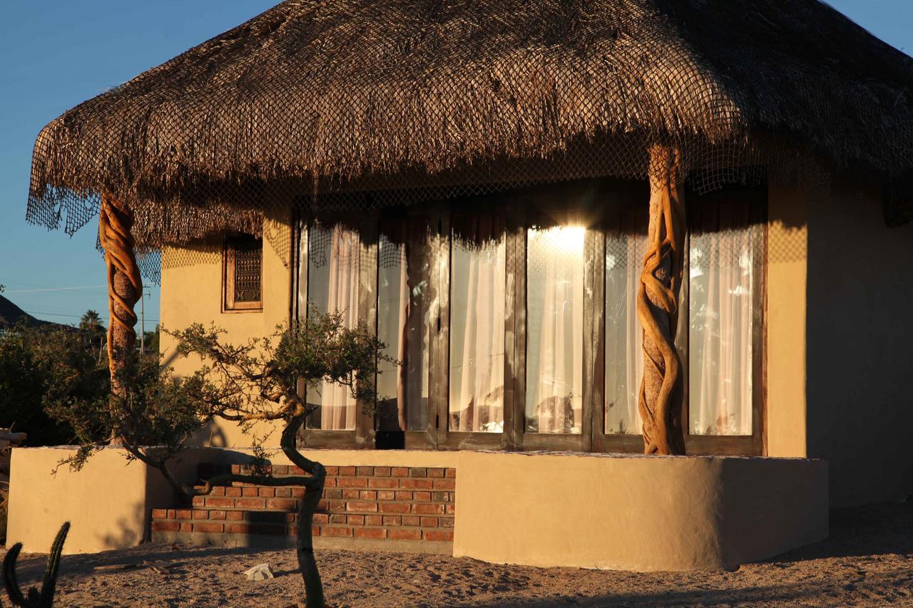 Nomada hotel La Ventana Exterior foto